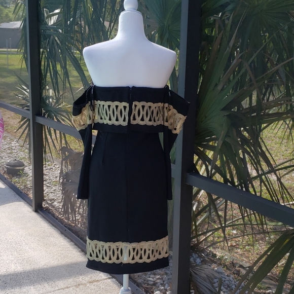 Soieblu Off-the-shoulder metallic detail dress - Picture 4 of 9